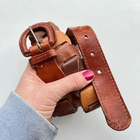 Vintage 70s Woven Leather Belt, Made in England, Adjustable Size Small - Picture 3 of 9